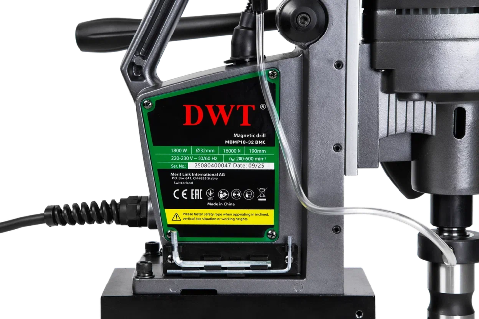 Магнитный сверлильный станок DWT MBMP18-32 BMC